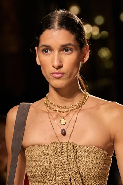 Look 121